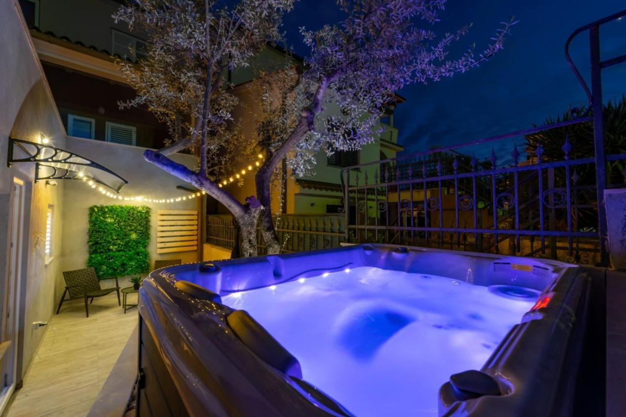 Studio Apartment Mare With Private Garden And Jacuzzi Vinkuran Exterior foto
